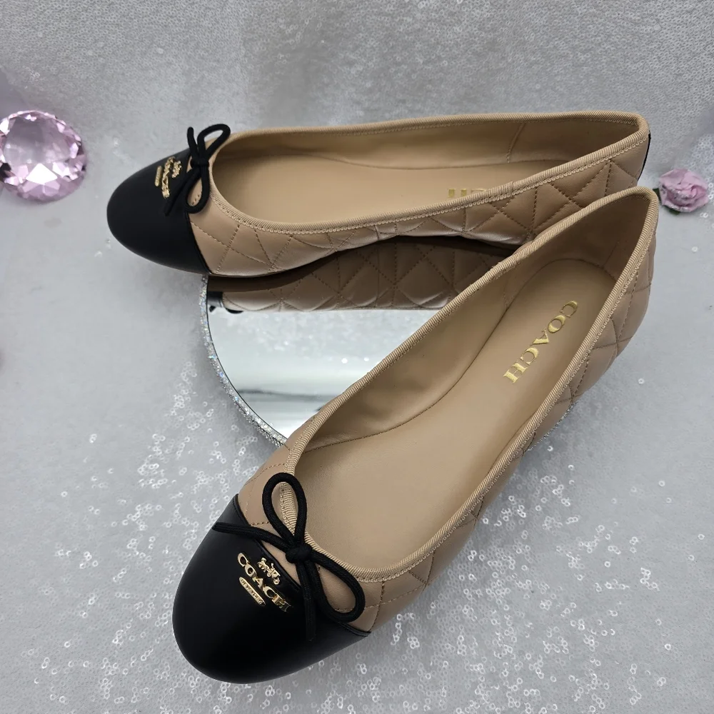 Coach Beige and Black Flats - Picture 5 of 13